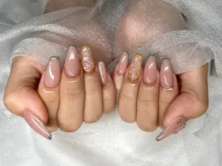 ネイル Roi〈ロワ〉 Akariのネイルデザイン