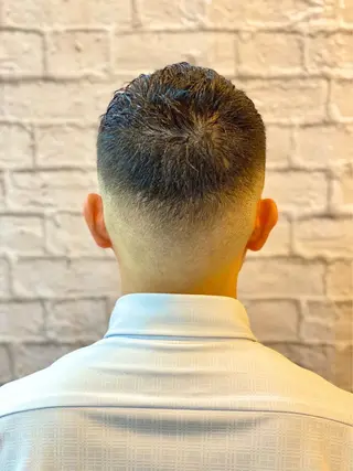 ショート 【メンズカット】 黒田美穂のヘアスタイル