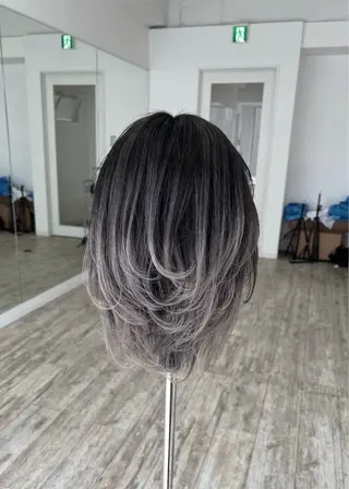 ミディアム カラー ROBIN所属・指名数No.1 /NAOYAのヘアスタイル