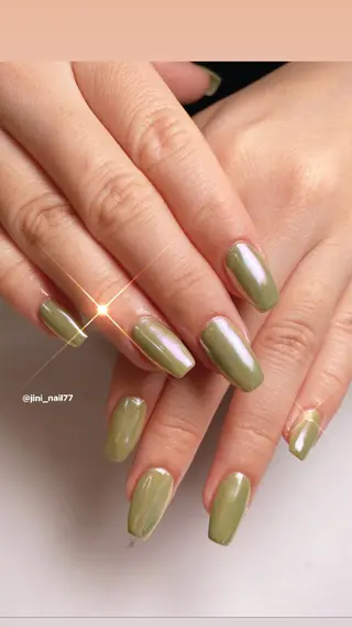 ネイル JINI NAIL所属・ジニ ネイルのネイルデザイン