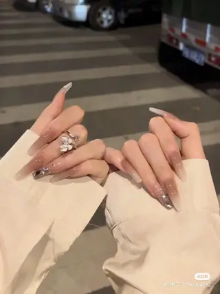 ネイル THE ONE栄店所属・Theone栄店 川原のネイルデザイン