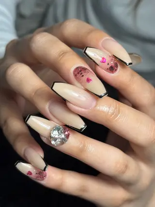 ネイル ✴︎ Delightのネイルデザイン