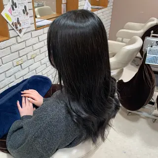 ロング 宮本 季奈のヘアスタイル