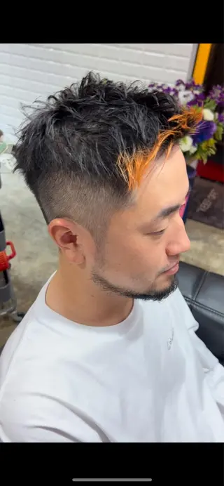 ショート カラー men'shair TAO East店所属・メンズ 眉ワックス脱毛の眉毛・アイブロウイメージ