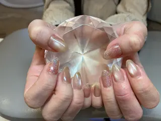 ネイル ECRLN Atsumiのネイルデザイン