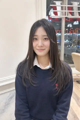 ロング ヘアーメイクウィル野田阪神店所属・Yuu/レイヤー/ ハイライト/髪質改善のヘアスタイル