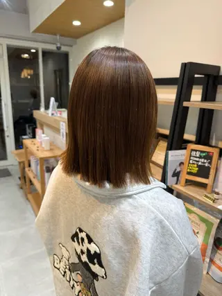 ミディアム 島 歩那のヘアスタイル