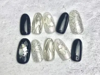 ネイル UniqueNail 長さだし専門店のネイルデザイン