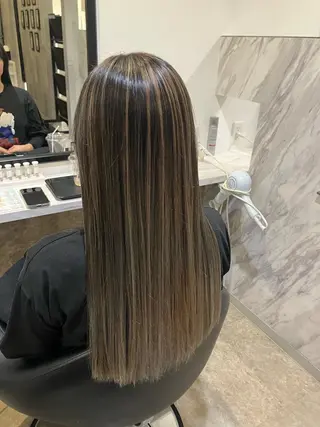 ロング カラー SEA BELLE YASUのヘアスタイル