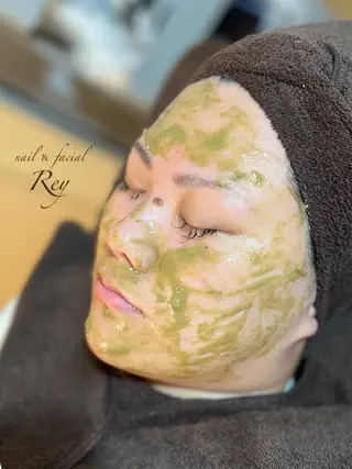 R eyのネイルデザイン