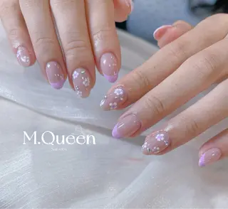 ネイル MQueen ネイルサロンマルのネイルデザイン