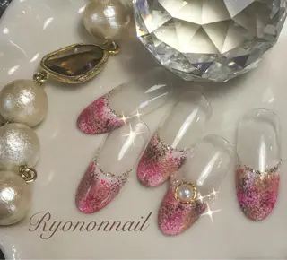 ネイル Ryononnail(リョノンネイル)所属・Ryononnail 上谷典子のネイルデザイン