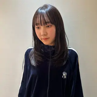 セミロング カラー グレージュ🐰透明感 カラー🫧akihoのヘアスタイル