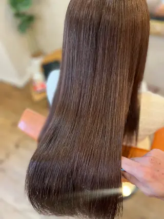 ロング ⚪️髪質改善 縮毛 店長 コウ⚪️のヘアスタイル