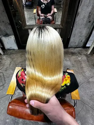 【💎ツヤ髪💎】 ダメージレスカラー✨のヘアスタイル