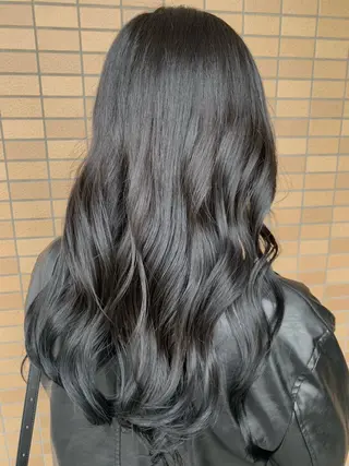 ロング カラー ヒヨシ ルナのヘアスタイル