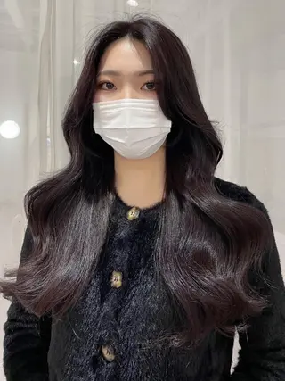 ロング 🖤🤍石川 アイリ🤍🖤のネイルデザイン