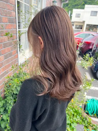 ロング カラー YURAGI🤍 SAEのヘアスタイル