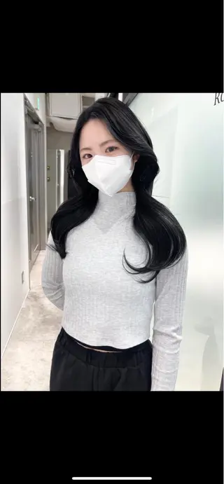 ロング 韓国レイヤーカット 髪質改善▫️水野有真のヘアスタイル