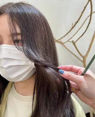 ロング 塩谷 雪花のヘアスタイル