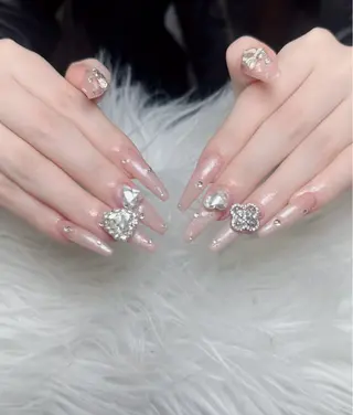 ネイル Lenie Nail Salonのネイルデザイン