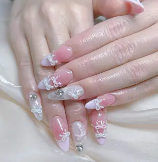 ネイル コウ ヨウのネイルデザイン