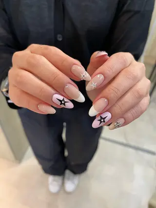 ネイル Yurina. tのネイルデザイン