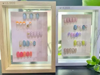 ネイル BLOOMブルーム所属・佐伯 彩菜のネイルデザイン