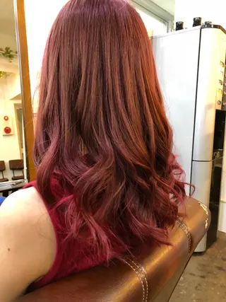 セミロング フェアリーテイル所属・吉田 典弘のヘアスタイル