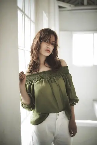 セミロング 圧倒的美髪ストレート ツダケイタロウのヘアスタイル