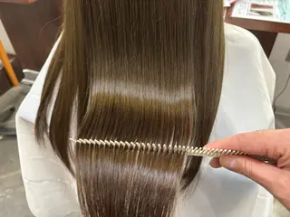 ロング 長内  大明のヘアスタイル