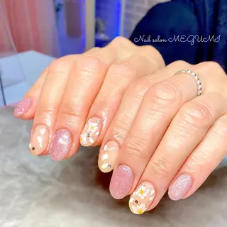 ネイル Nail salon MEGUMIのネイルデザイン