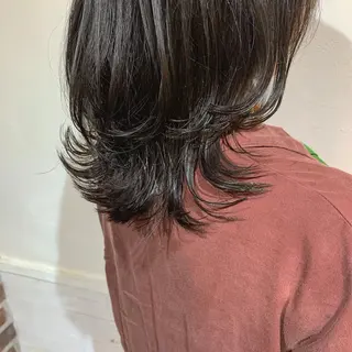 ミディアム lico 新札幌所属・Lilly リリィのヘアスタイル