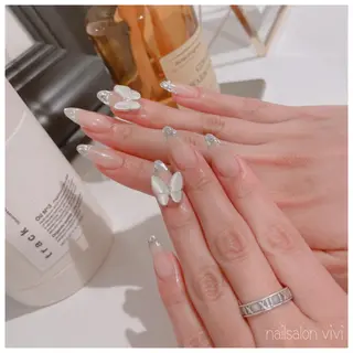 ネイル ＶＩＶＩ nailsalonのネイルデザイン