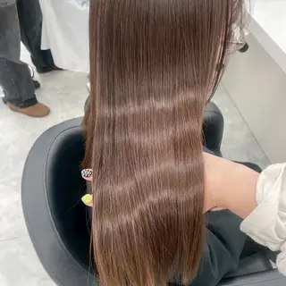 ロング カラー 🖤ハイトーン× レイヤー🖤SARAのヘアスタイル