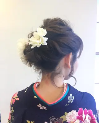 ヘアアレンジ ブリーチカラー🌈 石垣翔太のヘアスタイル