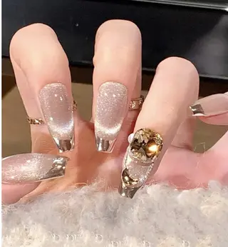 ネイル Tini ANA.CHUOのネイルデザイン