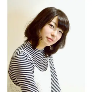 セミロング カラー 佐藤 美紅のヘアスタイル