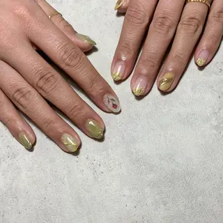 ネイル atelier FIORITURA所属・FIORITURA aiのネイルデザイン