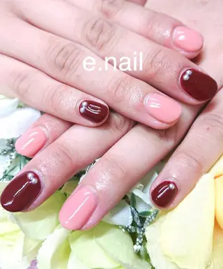 ネイル e.nail所属・和賀井 恵理のネイルデザイン