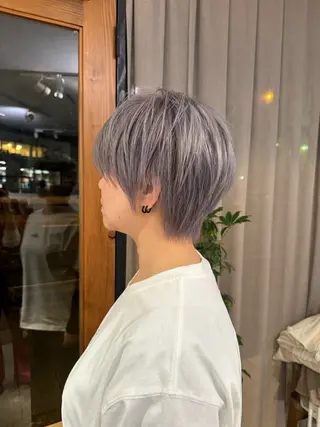 ショート 岸川 恭子のヘアスタイル