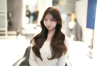 ロング カラー oto／透明感カラー /うる艶カラーのヘアスタイル