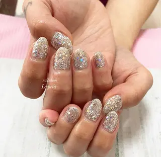 ネイル 石野 広佳のネイルデザイン