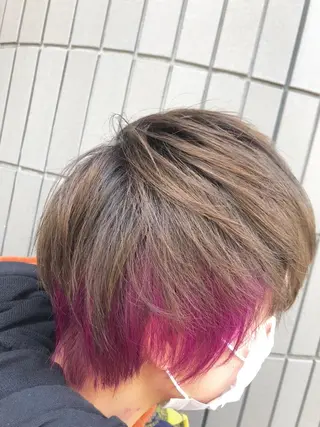 ショート カラー SHAFT Ieiriのヘアスタイル