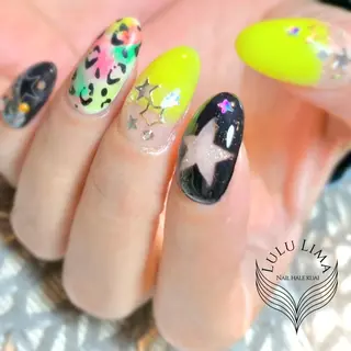 ネイル LULU LIMAのネイルデザイン