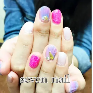 ネイル 名倉 なな子のネイルデザイン