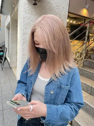 セミロング カラー ヘアアレンジ 小顔レイヤー×コンパ クトボブ/林隆平のヘアスタイル