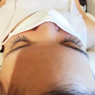 マツエク・マツパ 💕丸島 夏名🐰🍀のマツエク・マツパデザイン