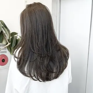 ロング カラー パーマ ヘアアレンジ 透明感/オリーブ/ グレージュ/YUKAのヘアスタイル