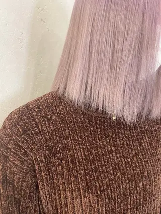 ショート カラー Rina  のヘアスタイル